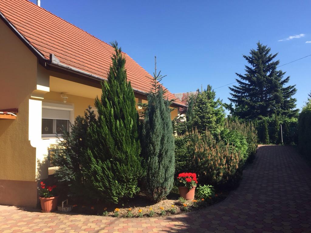 Honvéd Apartmanház Hévíz Exterior foto