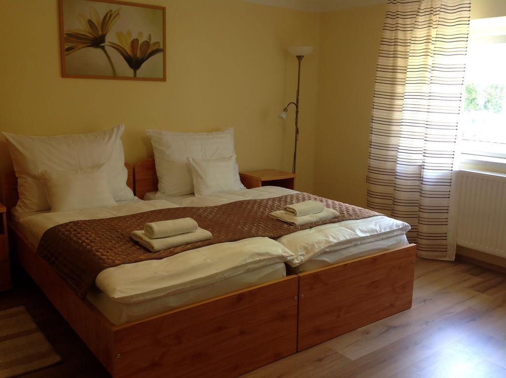 Honvéd Apartmanház Hévíz Quarto foto