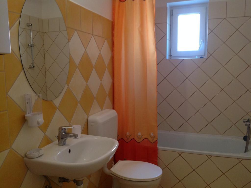 Honvéd Apartmanház Hévíz Quarto foto