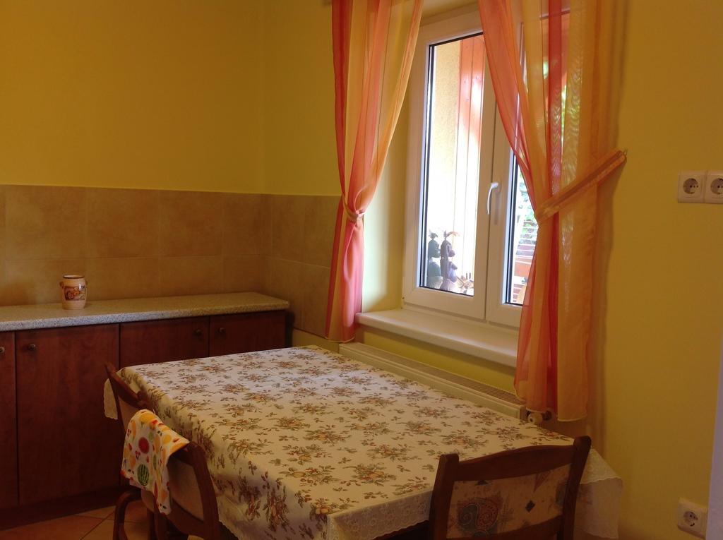 Honvéd Apartmanház Hévíz Quarto foto